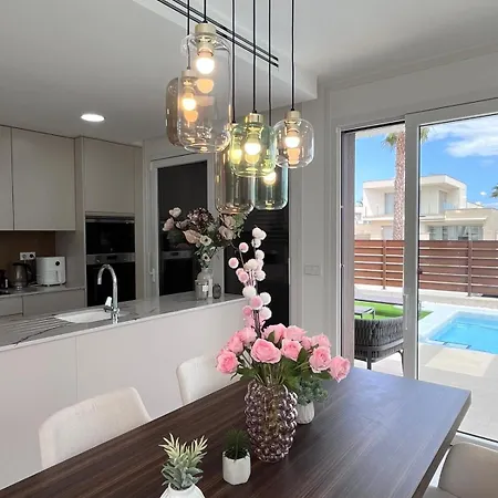 빌라 Modern Pool Ancrd *